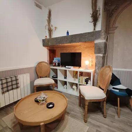 Grande Maison Au Calme, Campagne Et Nature 10 Pers Σπίτι διακοπών Aubiat