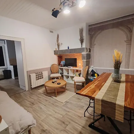 Σπίτι διακοπών Grande Maison Au Calme, Campagne Et Nature 10 Pers