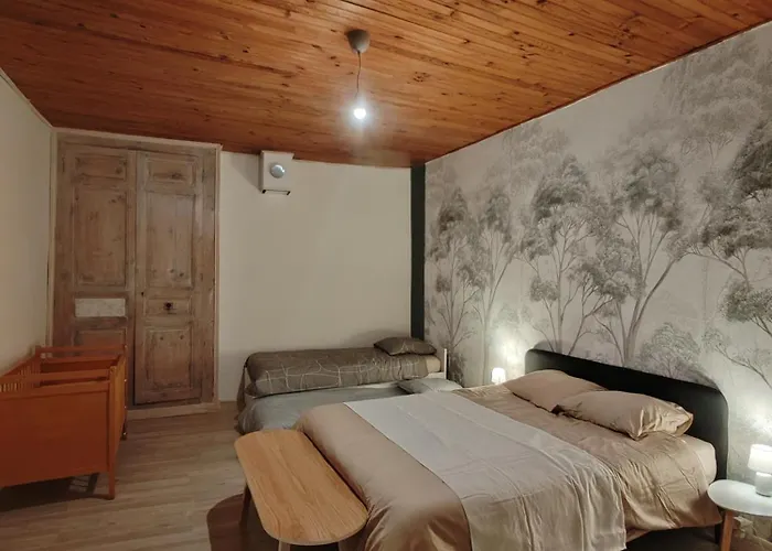 Grande Maison Au Calme, Campagne Et Nature 10 Pers