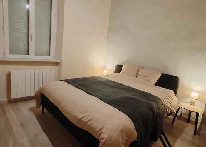 Сasa de vacaciones Grande Maison Au Calme, Campagne Et Nature 10 Pers *